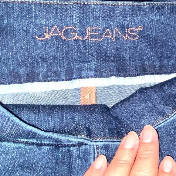 JAG Jeans Hi Rise Boot Leg 5 Pocket Design Faux Zipper Pull-on Closure Size 4 - Picture 7 of 11